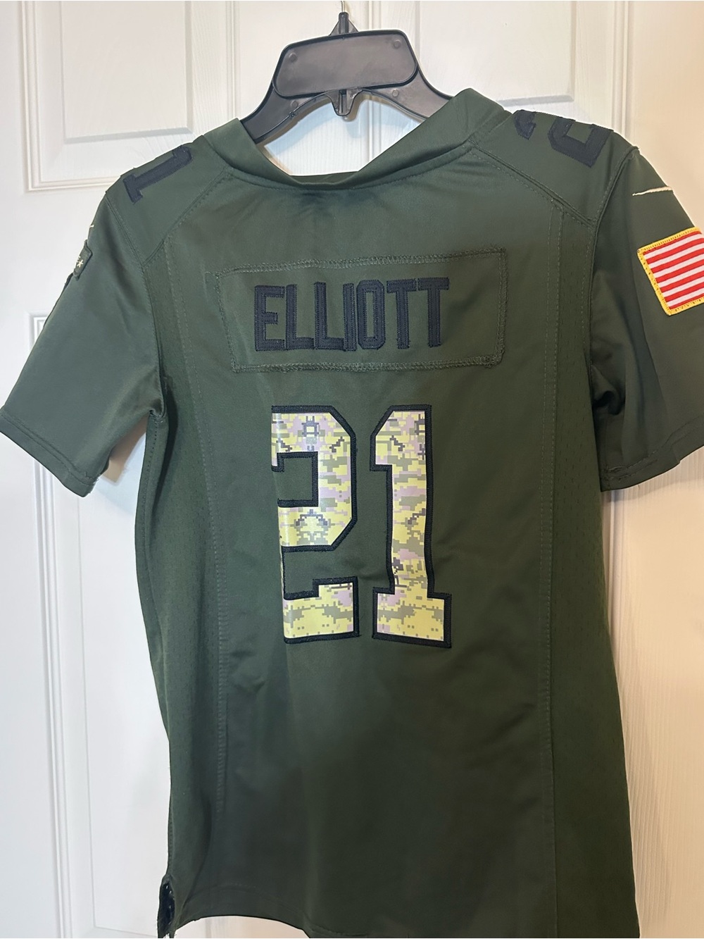 Dallas Cowboys Kids' #21 Camo Number Performance Jersey - Green - Picture 7 of 8
